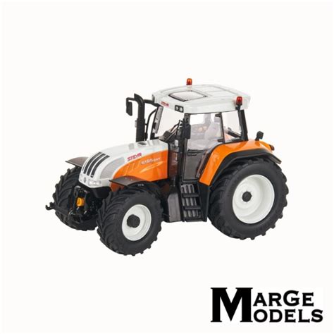 Steyr Fanshop Steyr CVT 6195 Tractor Municipal Orange