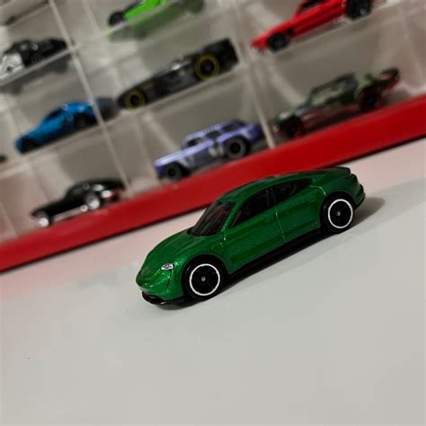Jual Hot Wheels Porsche Taycan Turbo S Shopee Indonesia