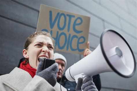 El Pueblo Irland S Vota En Un Refer Ndum Para Modificar El Lenguaje