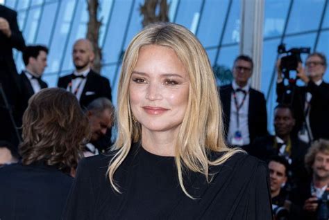 Virginie Efira Jai eu des relations avec des garçons plus jeunes