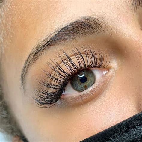 Classic Eyelash Extensions 2023 All You Need To Know