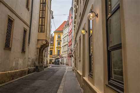 10 Most Popular Streets in Vienna - Take a Walk Down Vienna's Streets ...