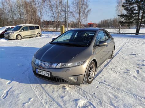 Honda Civic 5D 1 8i Sport JUURI HUOMAUTUKSITTA KATSASTETTU SEURAAVA