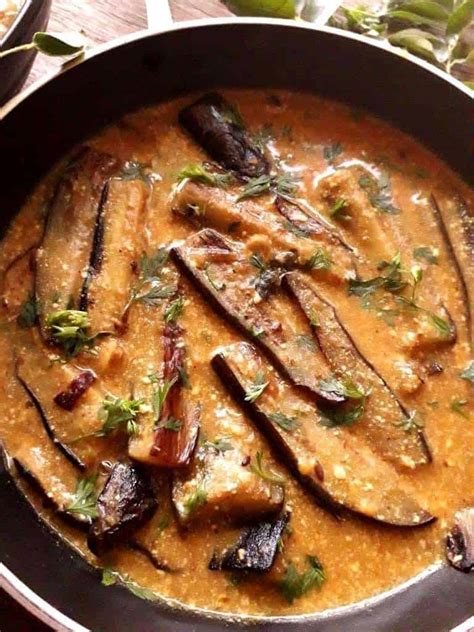 Dahi Baingan Curry Brinjal In Curd Based Curry My Dainty Kitchen