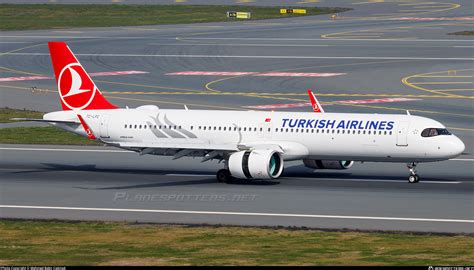 TC LPC Turkish Airlines Airbus A321 271NX Photo By Mehmed Bekir Cakmak