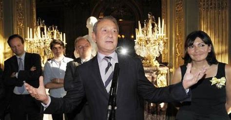 Bertrand Delanoë envisage une baisse des salaires les plus hauts à la