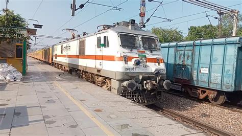 12951 Mumbai Central To New Delhi Tejas Rajdhani Express Full Speed