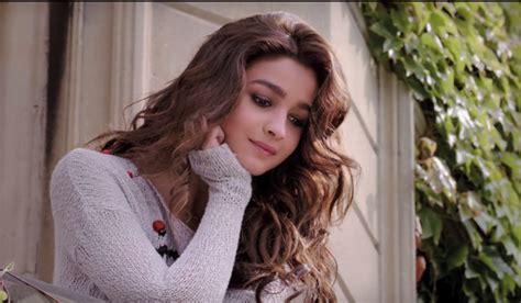 Alia Bhatt To Don A Bikini In Shandaar Artofit