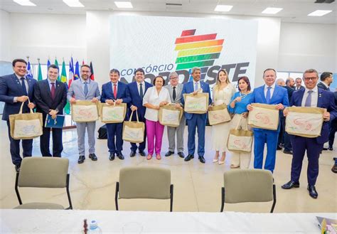 Em Natal Rafael Fonteles Participa Da Posse De F Tima Bezerra Como