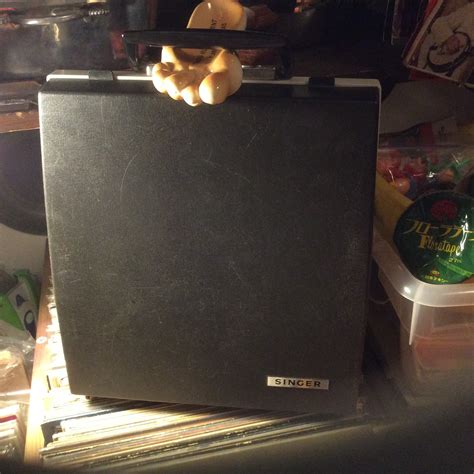 Hey Kid what Chaa Got in da Case ,,,your Case study | Collectors Weekly