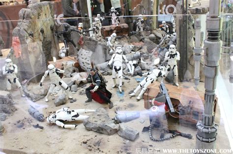 玩具專題 Hot Toys 俠盜一號星球大戰外傳大型場境 MOKO新世紀廣場 Toys Zone D 玩具兄弟 Figures