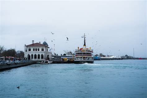 Ship in the Kadikoy Ferry Terminal, Istanbul, Turkey · Free Stock Photo