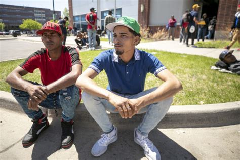 Hundreds more migrants have arrived in Denver, so the city is ...