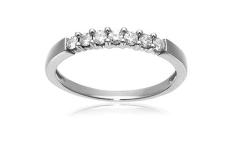 Fashion And Stylish Dresses Blog: Tiffany Co. Wedding Rings Collection for Women