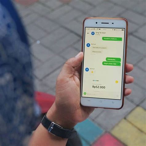 Nagih Patungan Gampang Dengan Fitur Chat Gojek Yuniari Nukti