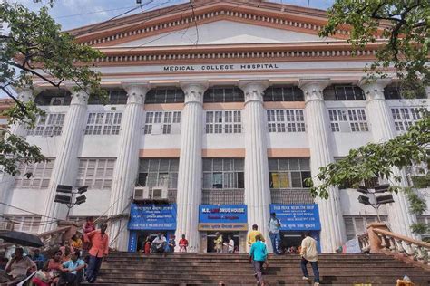 Calcutta Medical College 190 years | Doctors from Medical College ...