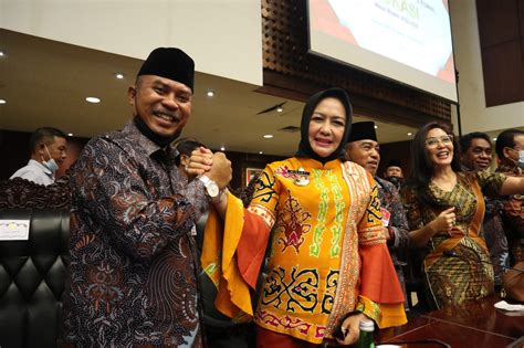 Ketua DPRD Dharmasraya Dilantik Jadi Waketum DPN ADKASI 2022 2026