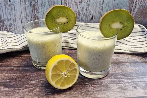 Möhren Ingwer Smoothie mit Apfel Rezept