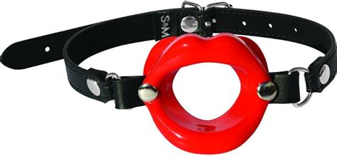 Sex Mischief Silicone Lips Open Mouth Gag Red Amazon Co Uk Health Personal Care