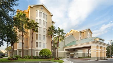 13 of the Best Hotels Near Universal Studios Orlando - The Family ...