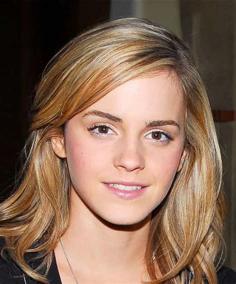 Emma Watson Medium Haircut