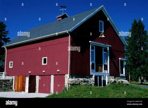 River Bend Farm Visitor Center Blackstone River And Canal State Park Blackstone River Valley