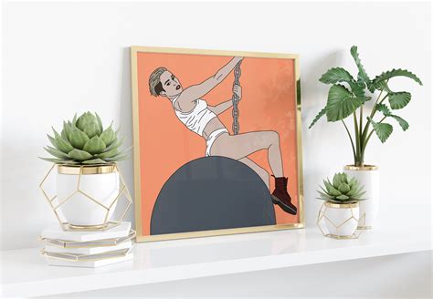 Miley Cyrus Makeup Wrecking Ball