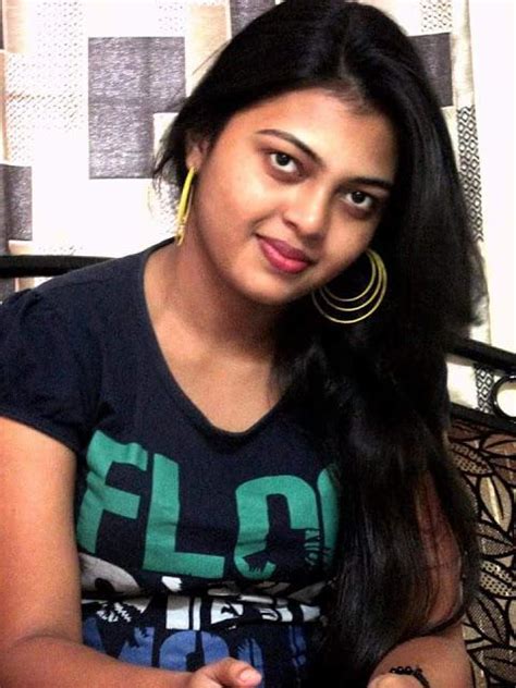 Serial Actress Mridula Vijay Hot Photos Veethi
