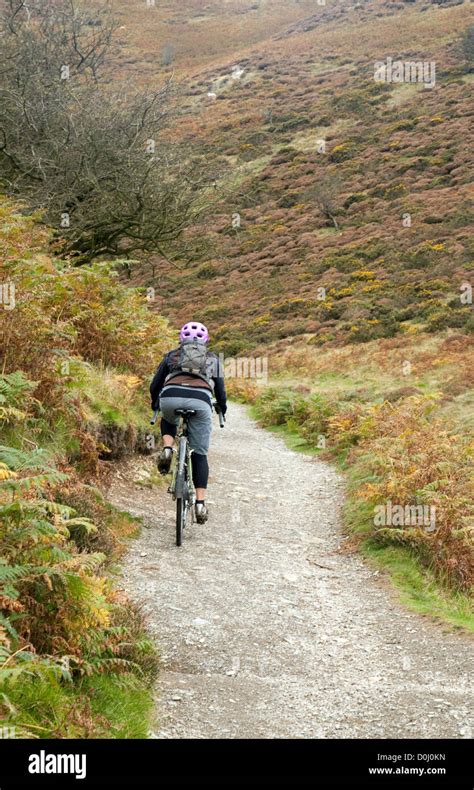 Cycling long mynd hi-res stock photography and images - Alamy