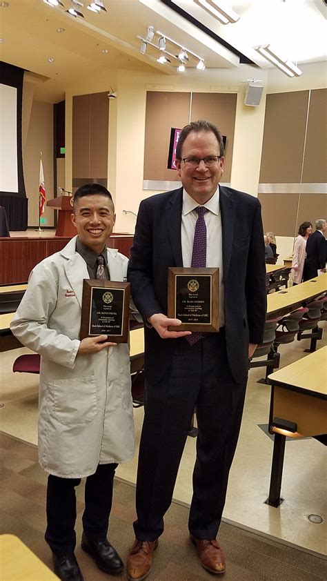 Obgyn Scores In Annual Medical Student Awards Ceremony Keck School