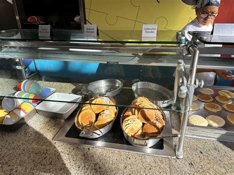 Review Chef Mickey’s Updated Breakfast Buffet Menu With Croissant Beignets Andouille Sausage