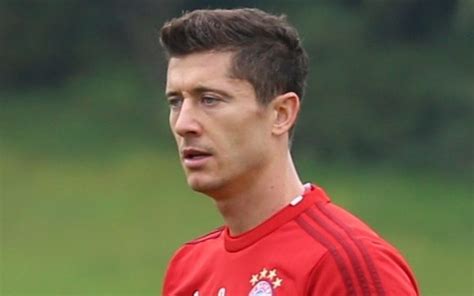 Robert Lewandowski Odejdzie Z Bayernu Zaskakuj Cy Zwrot Akcji Wok