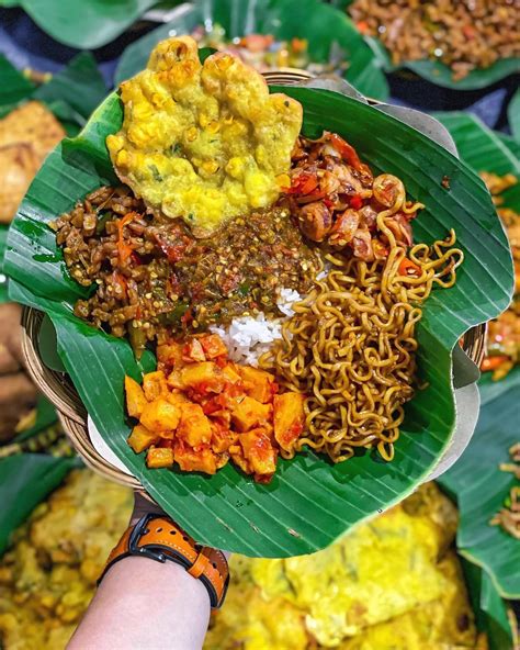 Tempat Makan Lesehan Di Jakarta Sedap Banget Nibble