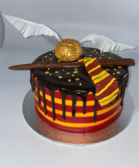 Gryffindor Birthday Cake Ideas Images Pictures