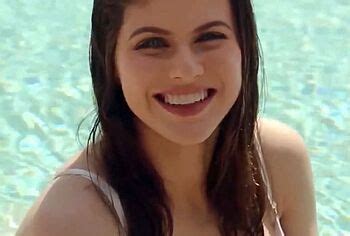 Alexandra Daddario Topless And Sexy Bikini Pics PlayCelebs Net