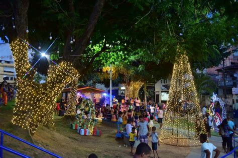 Decora O De Natal Inaugurada Na Pra A Acm No Bairro De S O Caetano