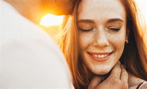 Dream About Kissing Someone 9 Spiritual Meanings