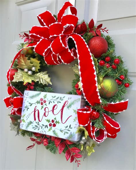 Noel Wreath, Christmas Wreath, Holly Wreath, Berry Wreath, Evergreen W – BeautifulMesh