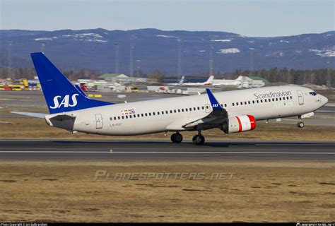 LN RGF SAS Scandinavian Airlines Boeing 737 86N WL Photo By Jan