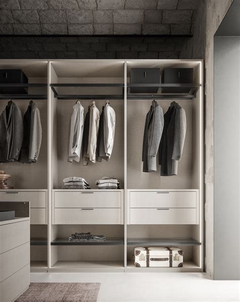 Italian Walking Closet In Miami Veneta Cucine Usa