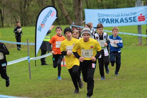 Vs Sankt Peter Am Ottersbach B Wald Wiesenlauf