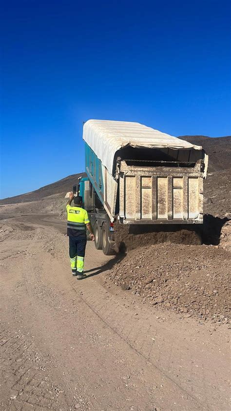 El Cabildo De Fuerteventura Ejecuta Labores De Mejora En El Camino De