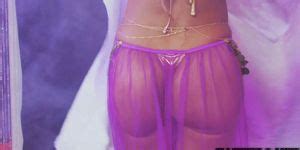 Mercedes Shaking Her Luscious Butt Porn Videos