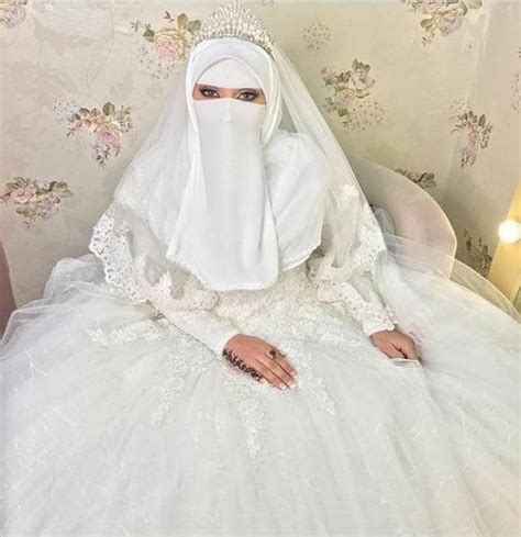 Pin By Agnes Sales On Muslimah Arab Girls Hijab Niqabi Bride Niqab