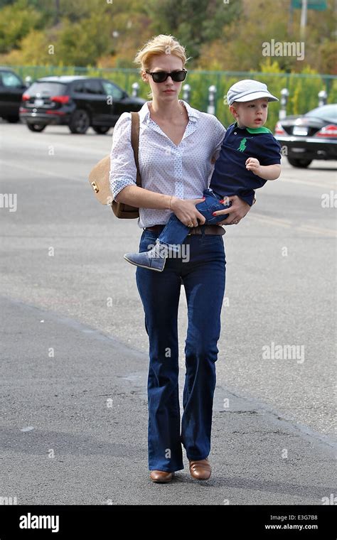 Xander Berkeley January Jones