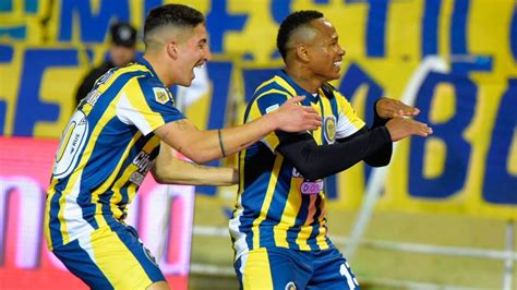 Rosario Central Volvi A Festejar Y Le Dio Un Duro Golpe A Hurac N