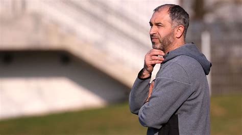 Fußball Kreisliga A Stuttgart Staffel 1 Zuffenhausen Coach flirtet