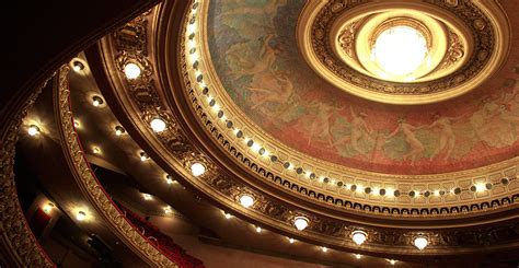 O Theatro Municipal Uma Joia Cultural No Cora O Do Rio De Janeiro