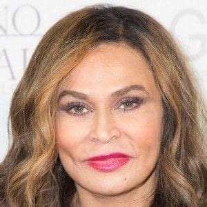 Tina Knowles - Age, Family, Bio | Famous Birthdays