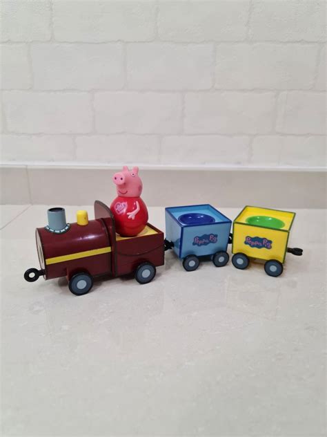 Peppa Pig Train, Hobbies & Toys, Toys & Games on Carousell